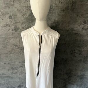 Fenn Wright Manson White Zippered Mandarin Collar Blouse